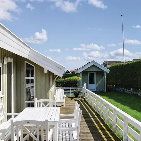 Four Bedroom Holiday In Hejls
