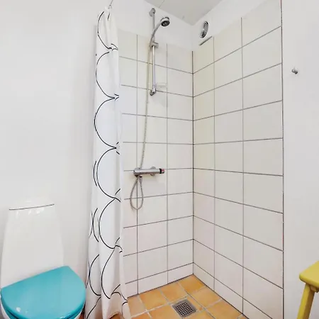 度假居 Four Bedroom Holiday In